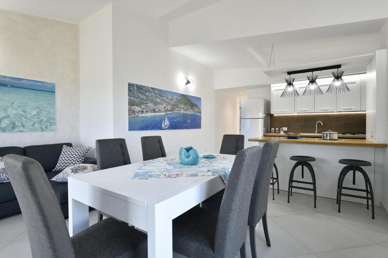 Appartamento Vista Golfo 칼라고노네 외부 사진